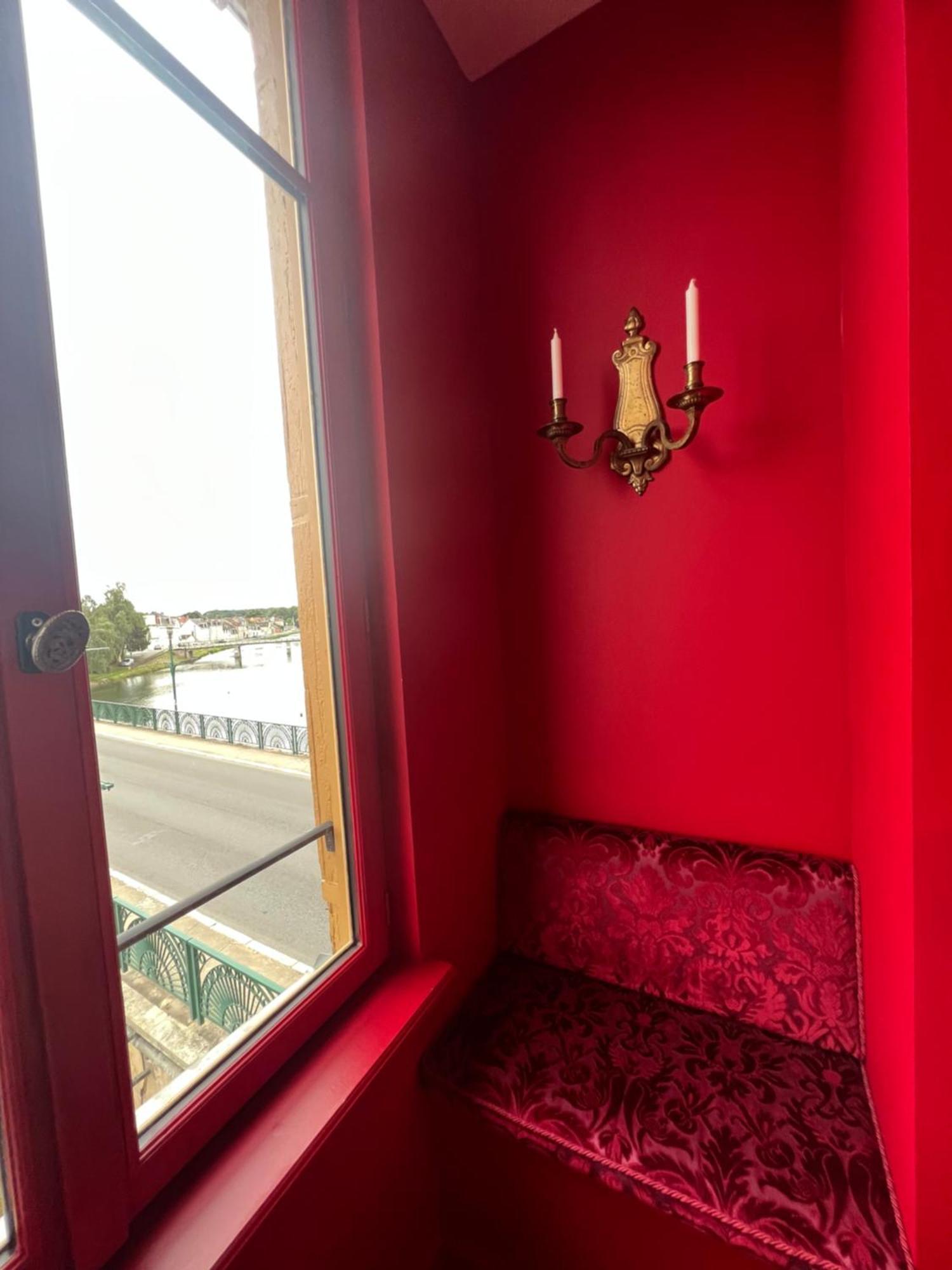 Logis Hotel La Maison A Pan De Bois В'єрзон Екстер'єр фото